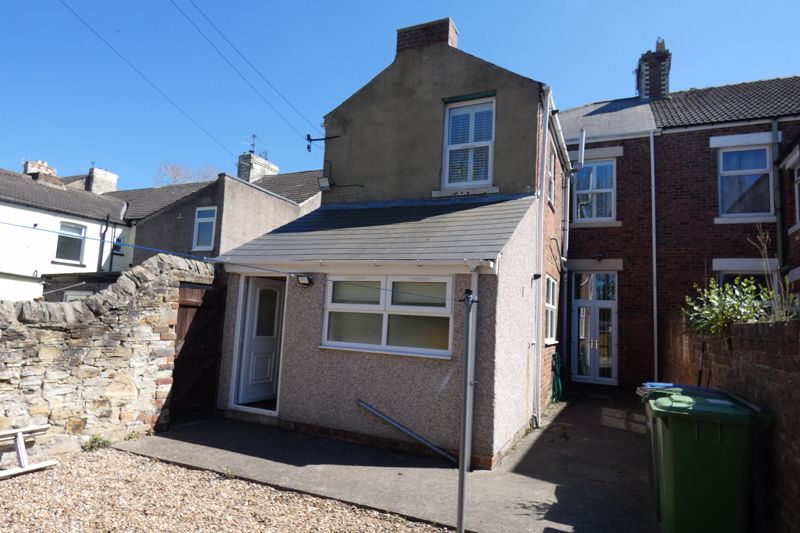 Rear ground floor flat- click for photo gallery